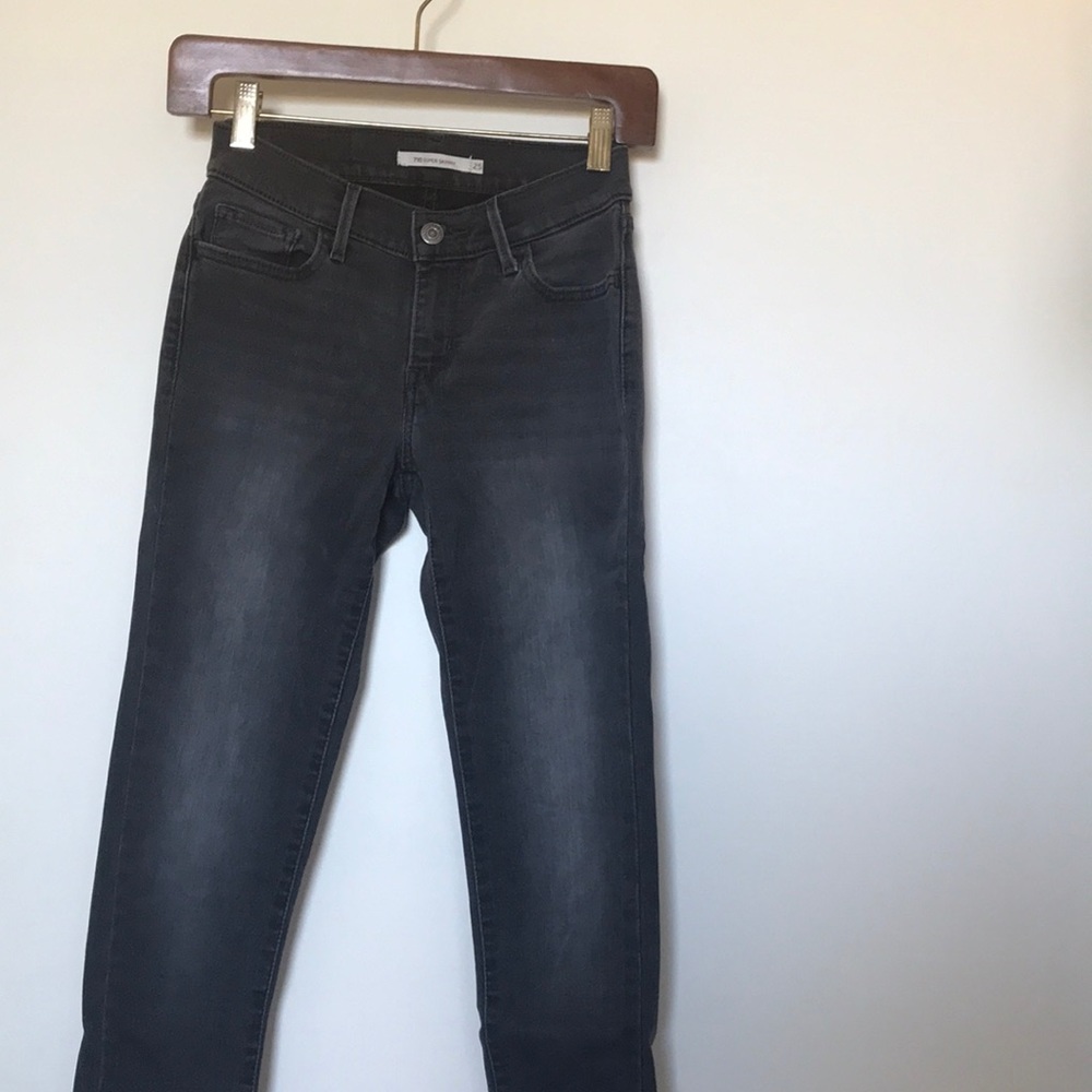 Levi’s 710 super skinny gray washed jeans